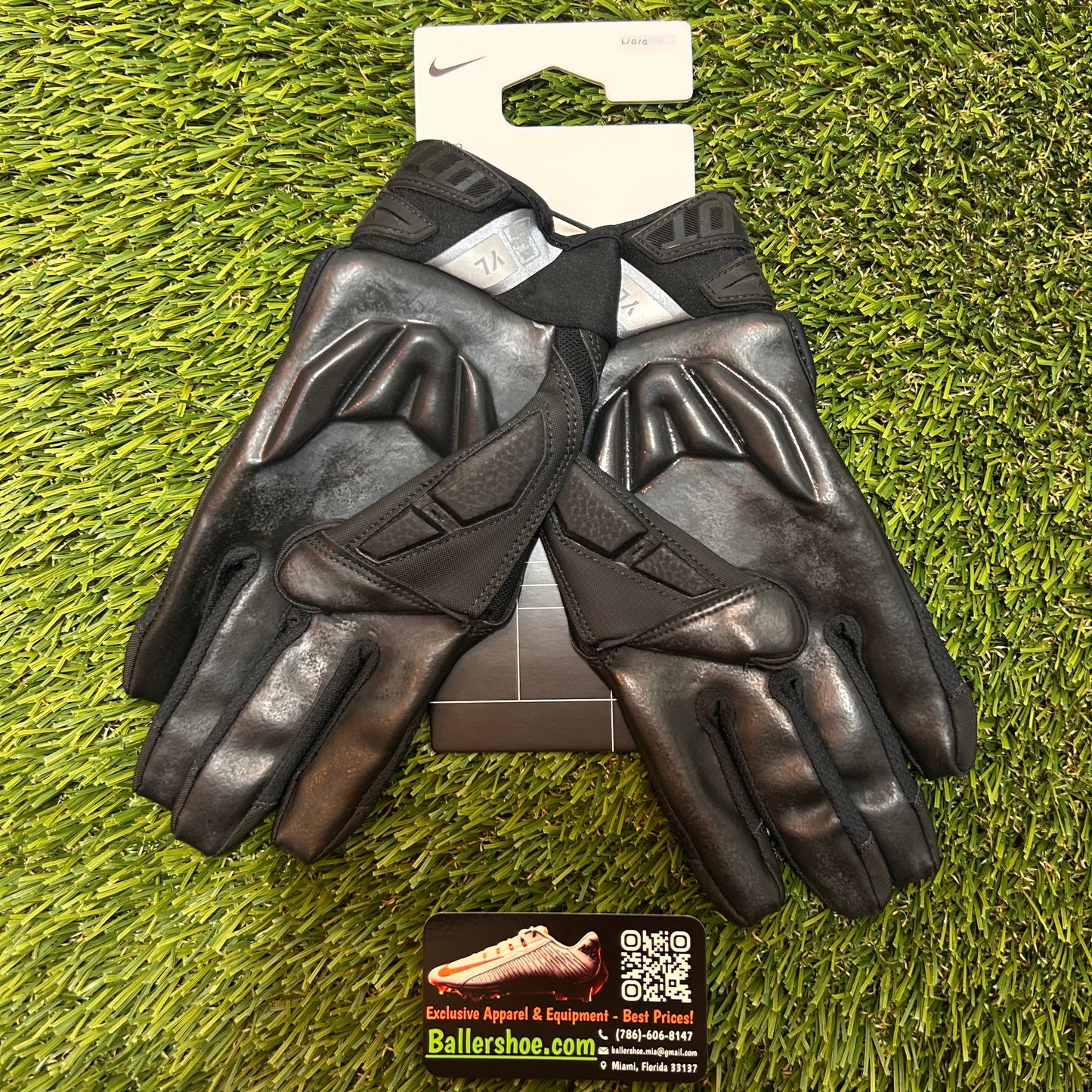 Nike D-Tack 6.0 Padded Football Gloves