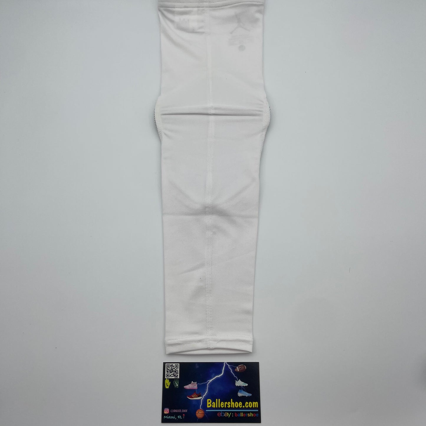 Nike Jordan Team Issue Michigan Wolverines Pro Hyperstrong Padded Arm Sleeve