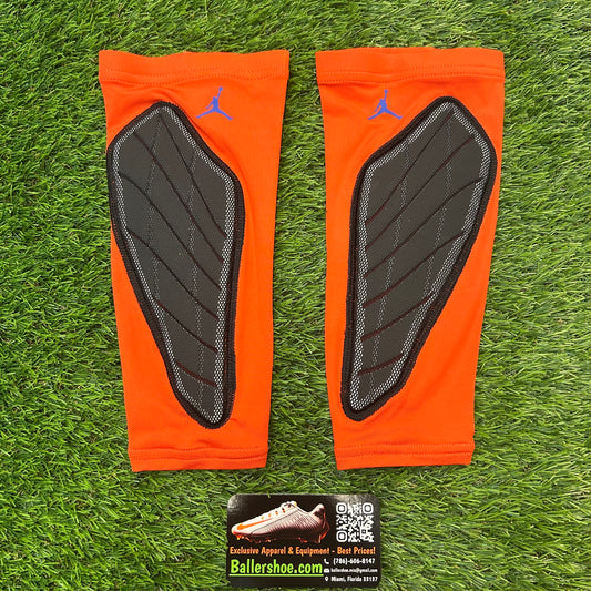 Nike Jordan Team Issue Florida Gators Pro Hyperstrong Padded Shivers