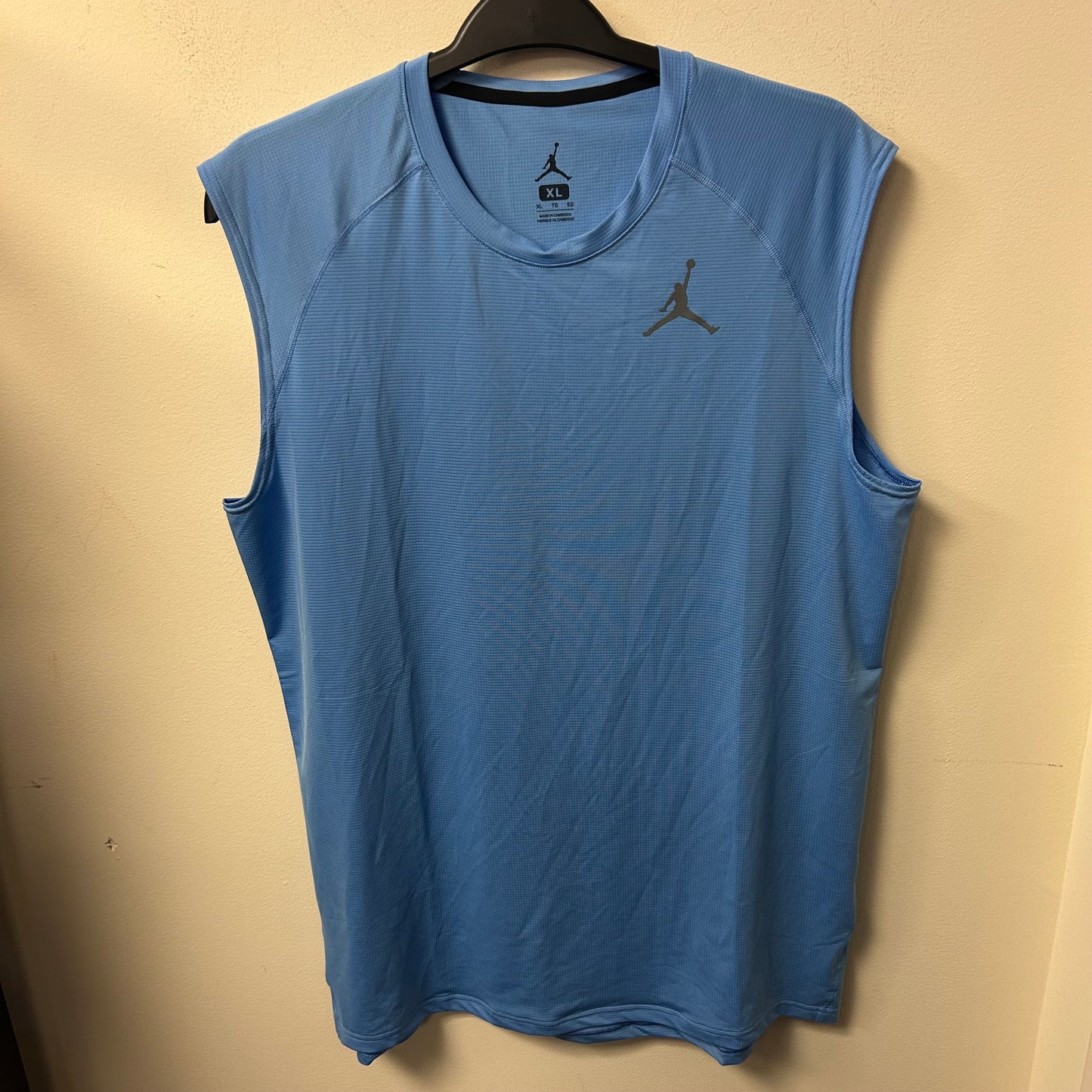 Nike Jordan Team Issue North Carolina Tarheels Compression Tank