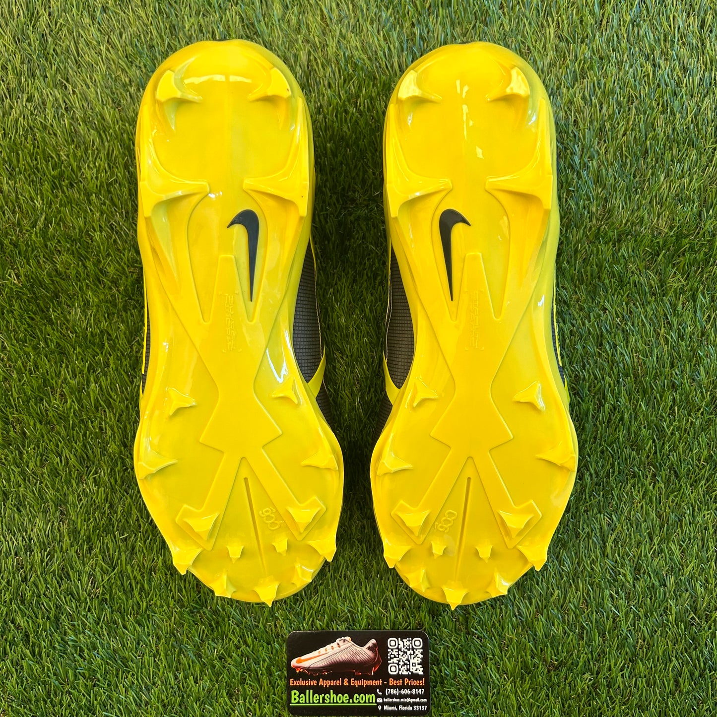 Nike Team Issue Oregon Ducks Alpha Menace Elite 3 Flyknit