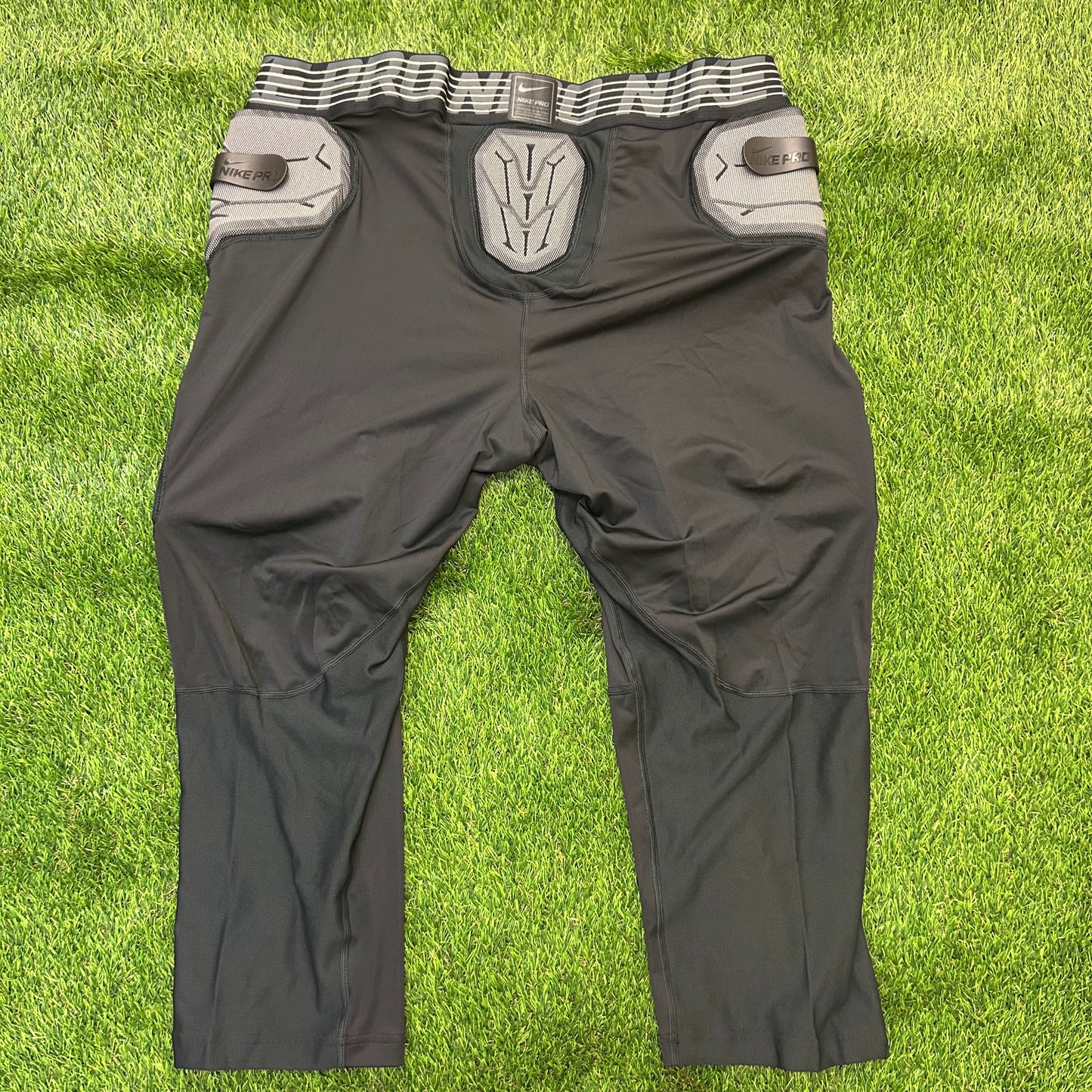 Nike Pro Hyperstrong 5-Pad 3/4 Girdle