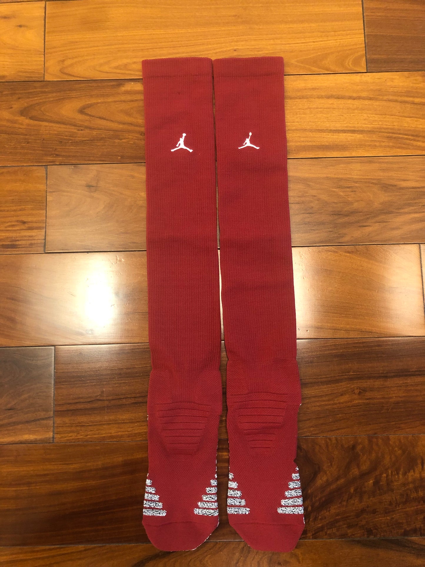 Nike Jordan Team Issued Oklahoma Sooners Vapor Crew Socks