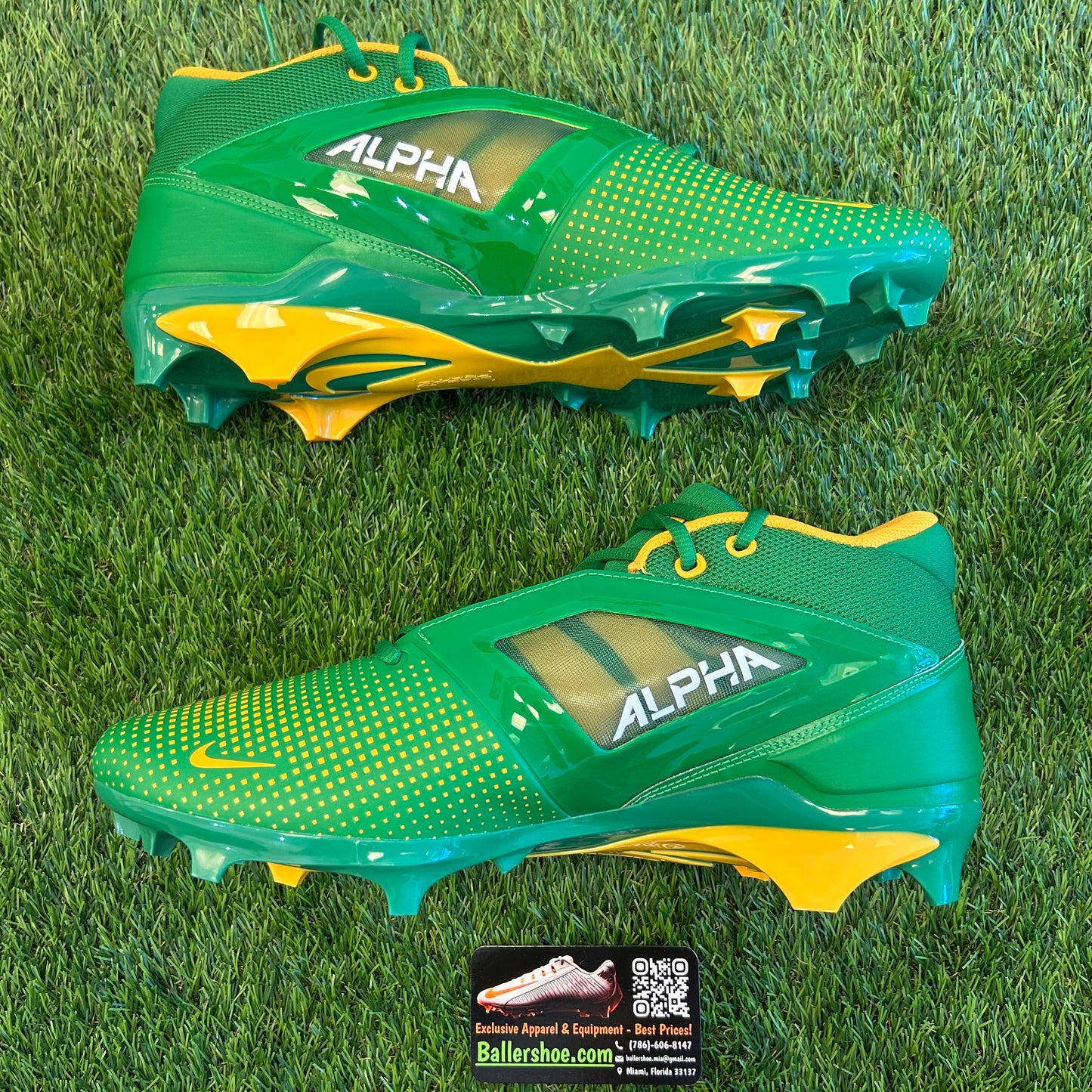 Nike Team Issue Oregon Ducks "Mighty Oregon" Alpha Menace Pro 4