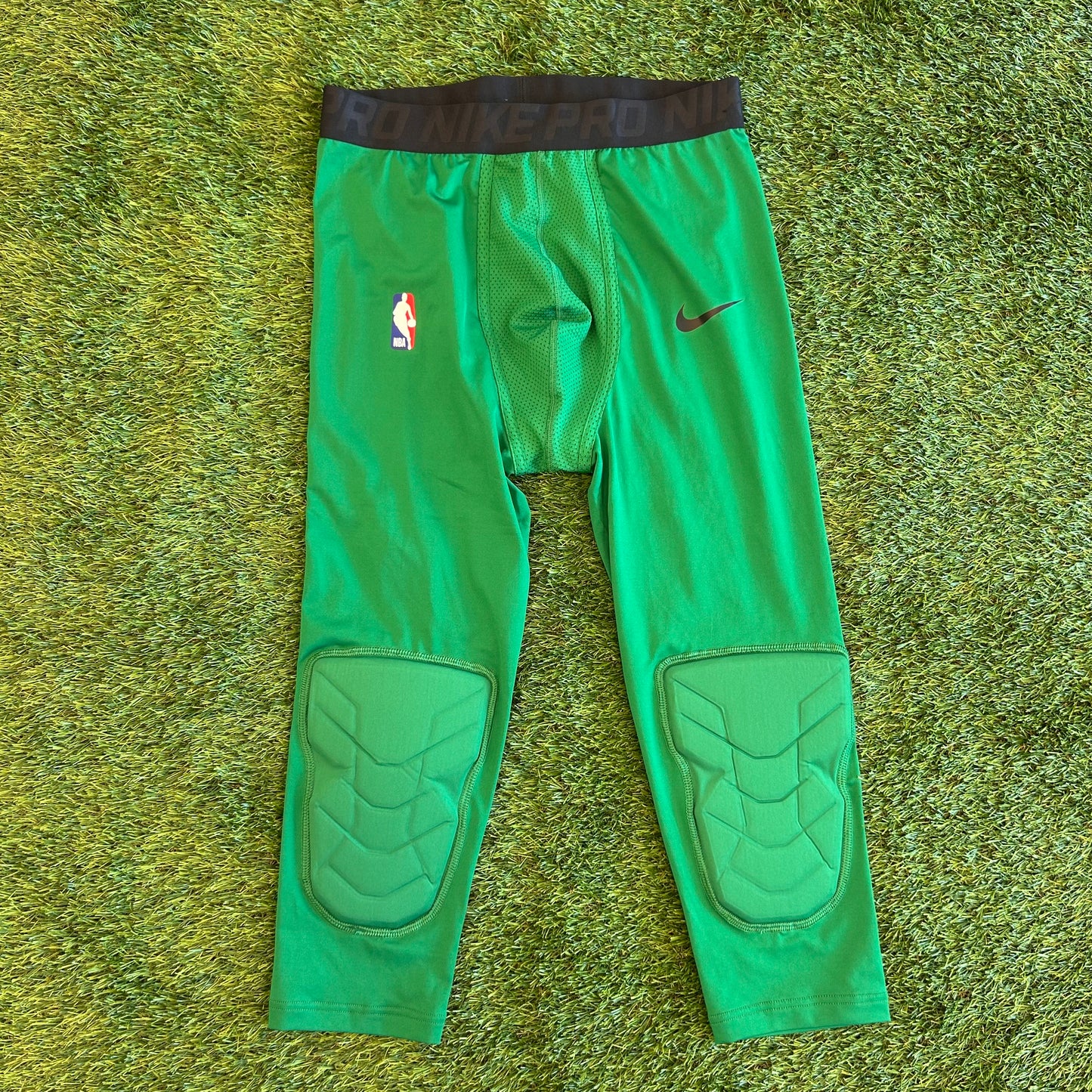 Nike NBA Kyrie Irving Player Issue Pro Hyperstrong Padded Tights