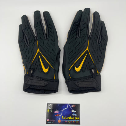 Nike Team Issue Iowa Hawkeyes Superbad 6.0 Football Gloves