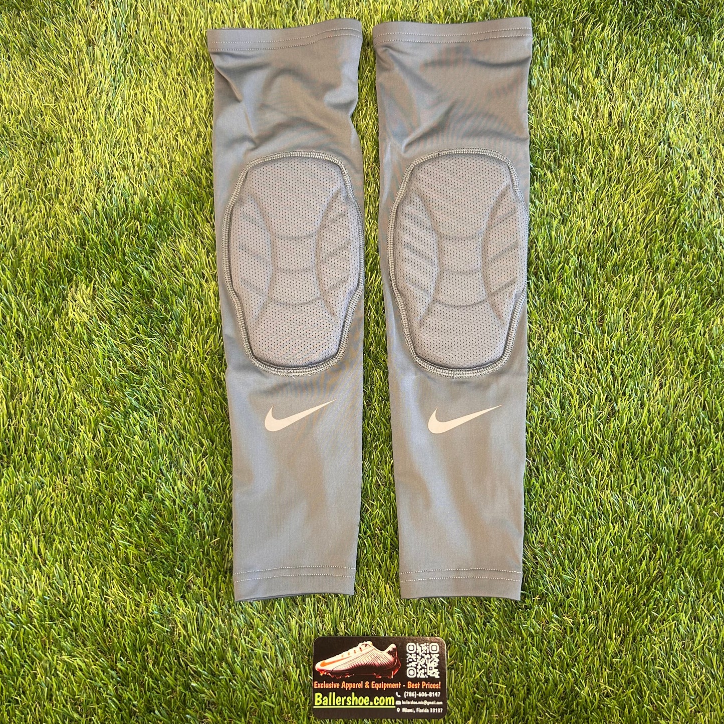 Nike Pro Hyperstrong Padded Arm Sleeves
