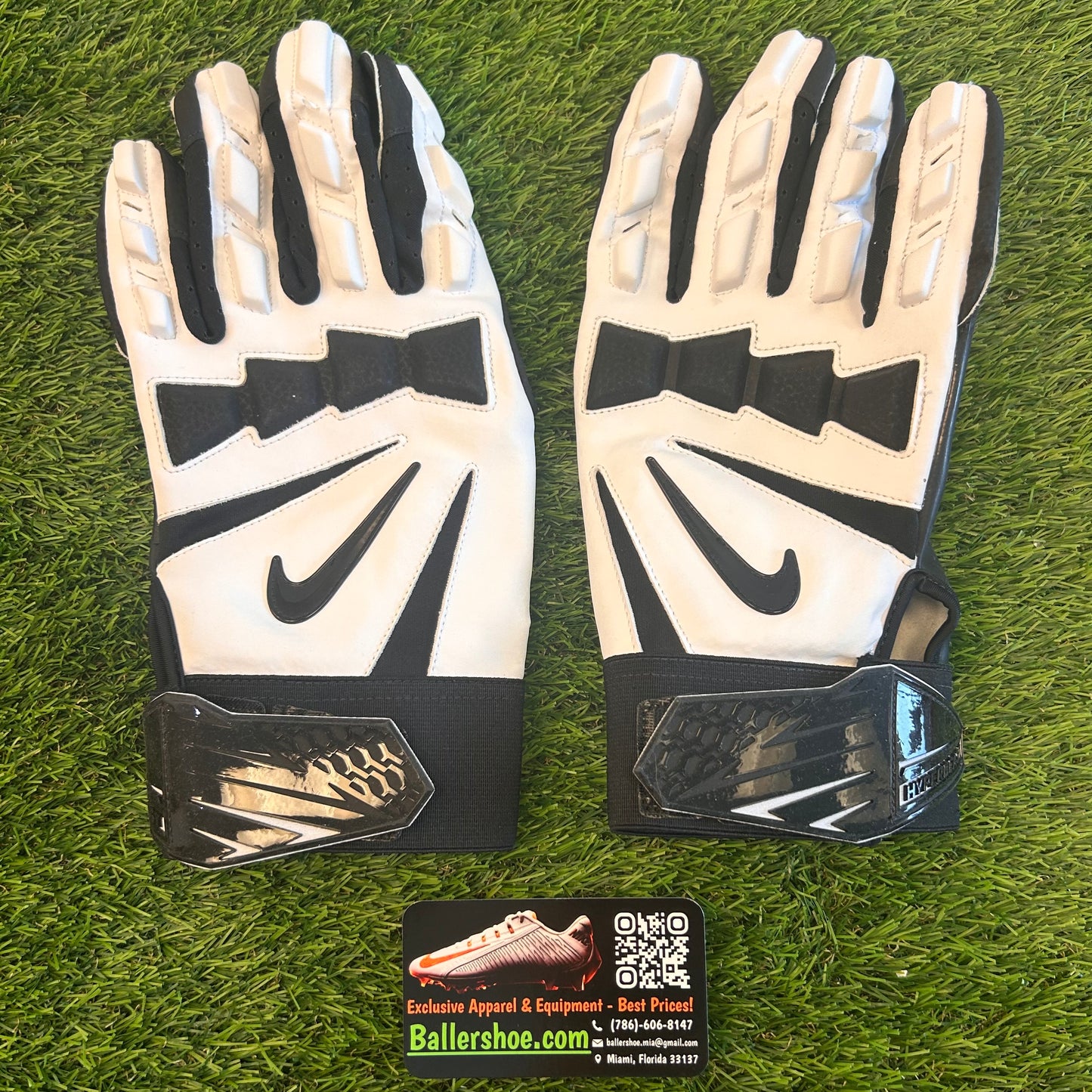 Nike NFL Hyperbeast 2.0 Padded Football Gloves