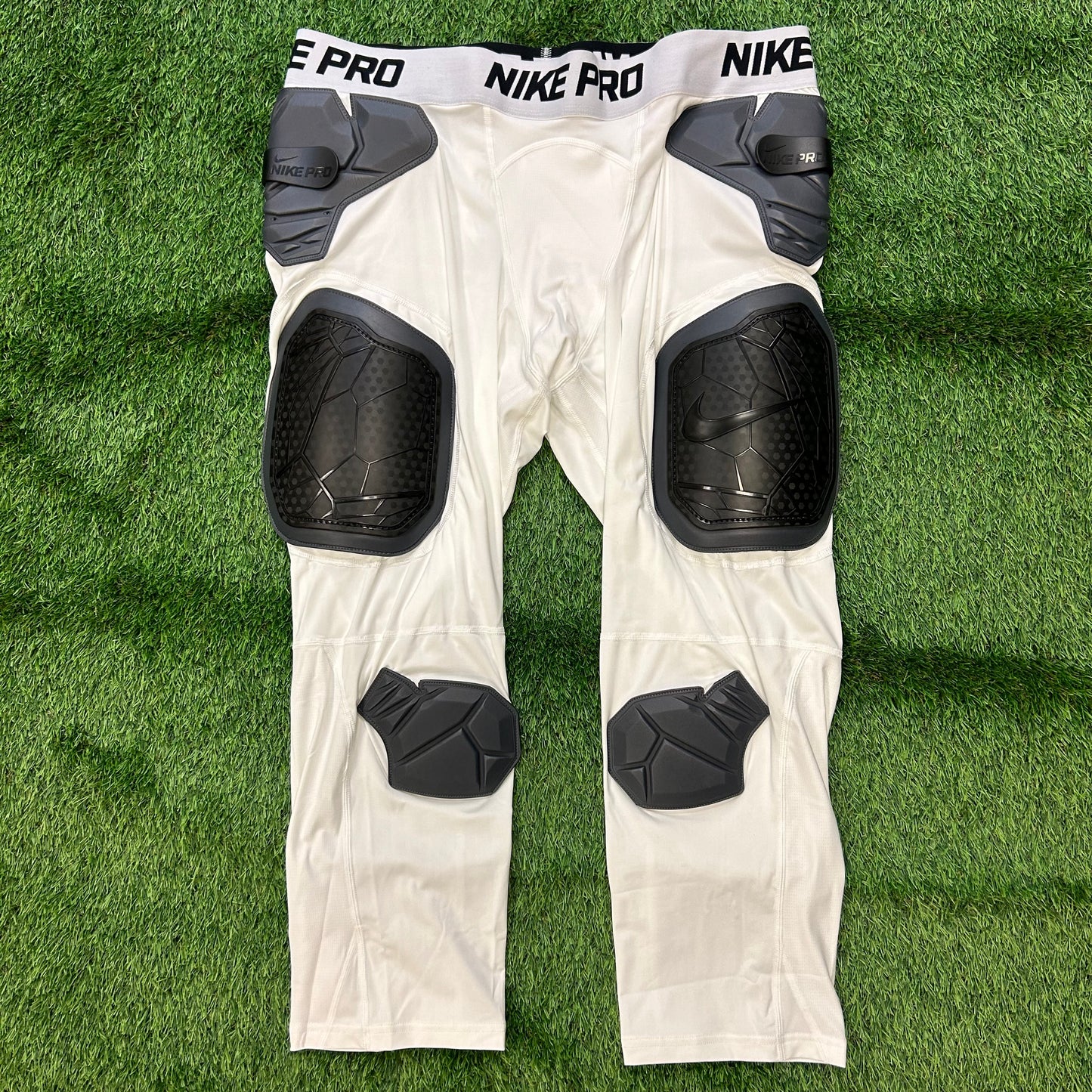 Nike Pro Hyperstrong 7-Pad Girdle