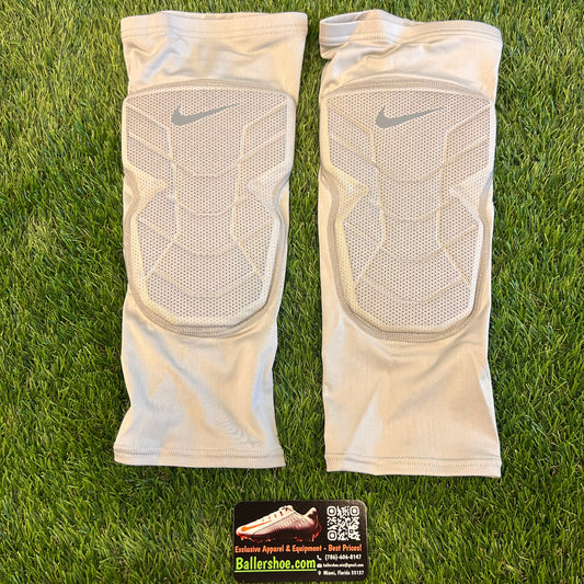 Nike Pro Combat Padded Knee Sleeves