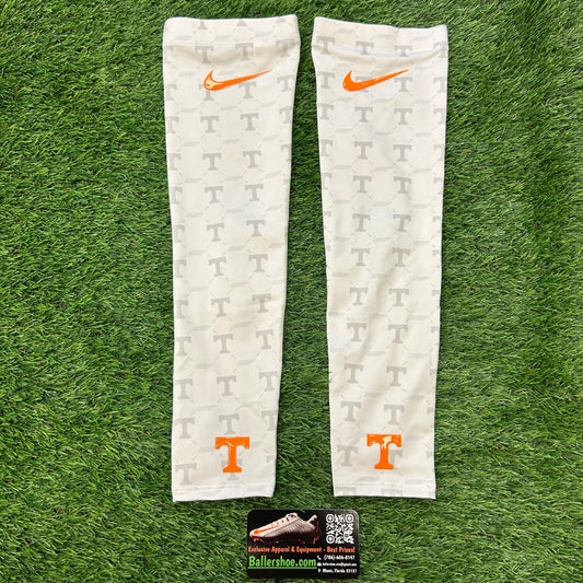 Nike Team Issue Tennessee Volunteers Pro Dri-Fit Sleeves