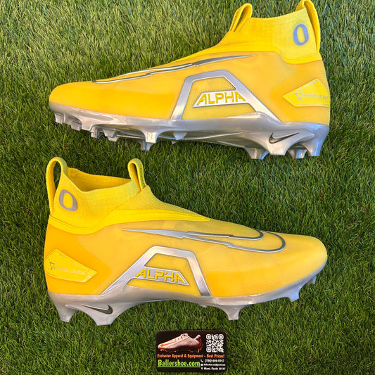 Nike Team Issue Oregon Ducks Alpha Menace Elite 3 Flyknit
