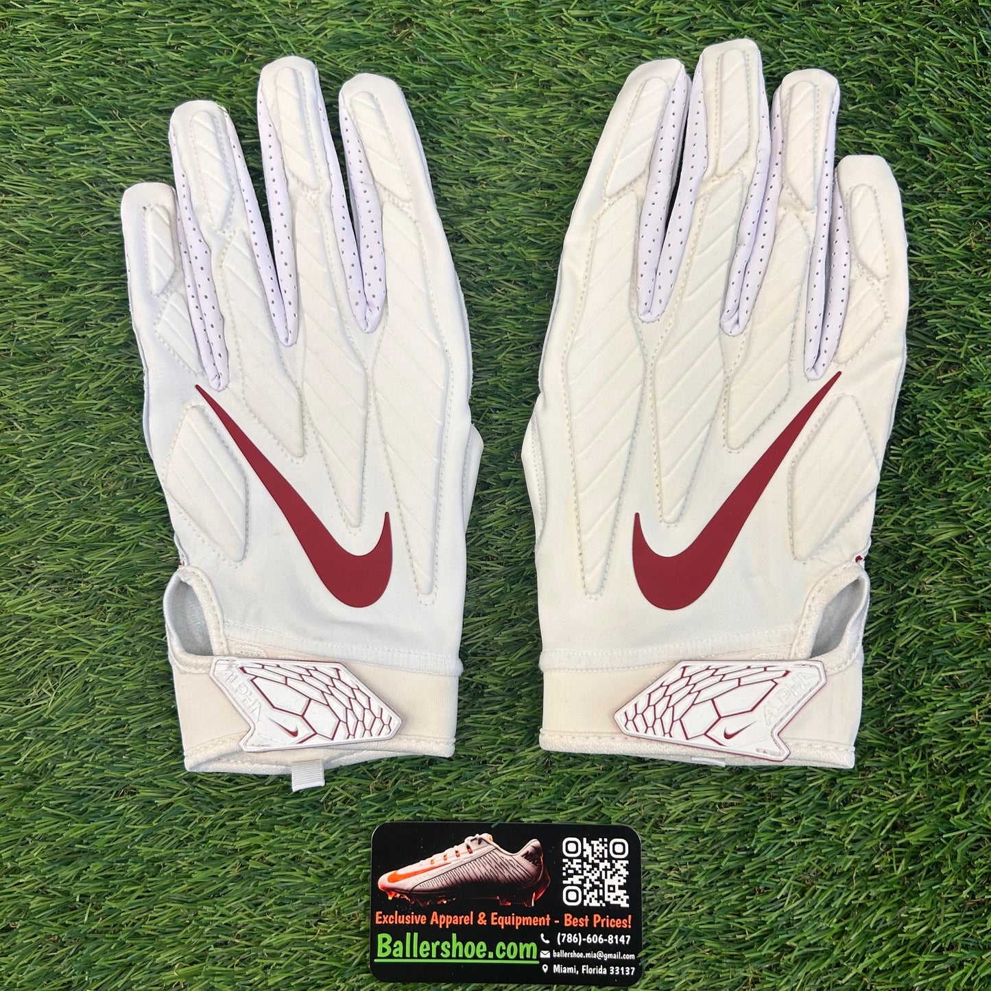 Nike Team Issue Stanford Cardinals Superbad 5.0 Football Gloves