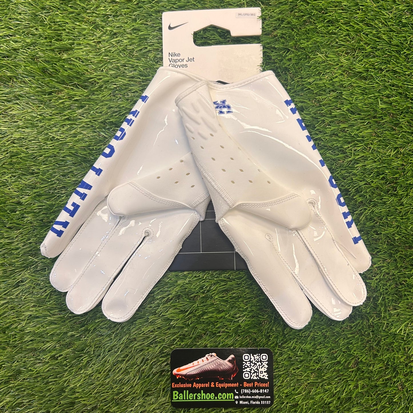 Nike Team Issue Kentucky Wildcats Vapor Jet 7.0 Football Gloves