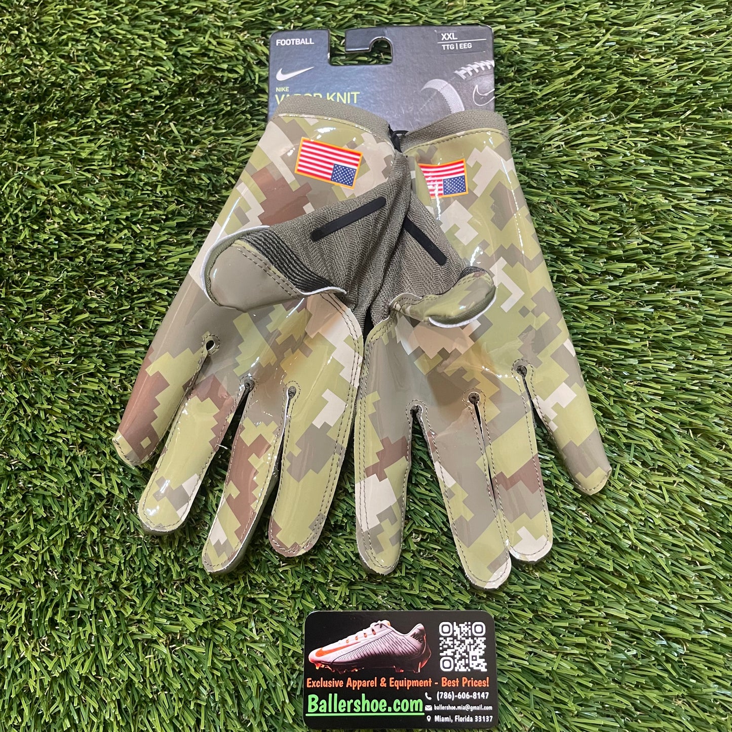 Nike NFL Vapor Knit 4.0 "Salute to Service" Football Gloves