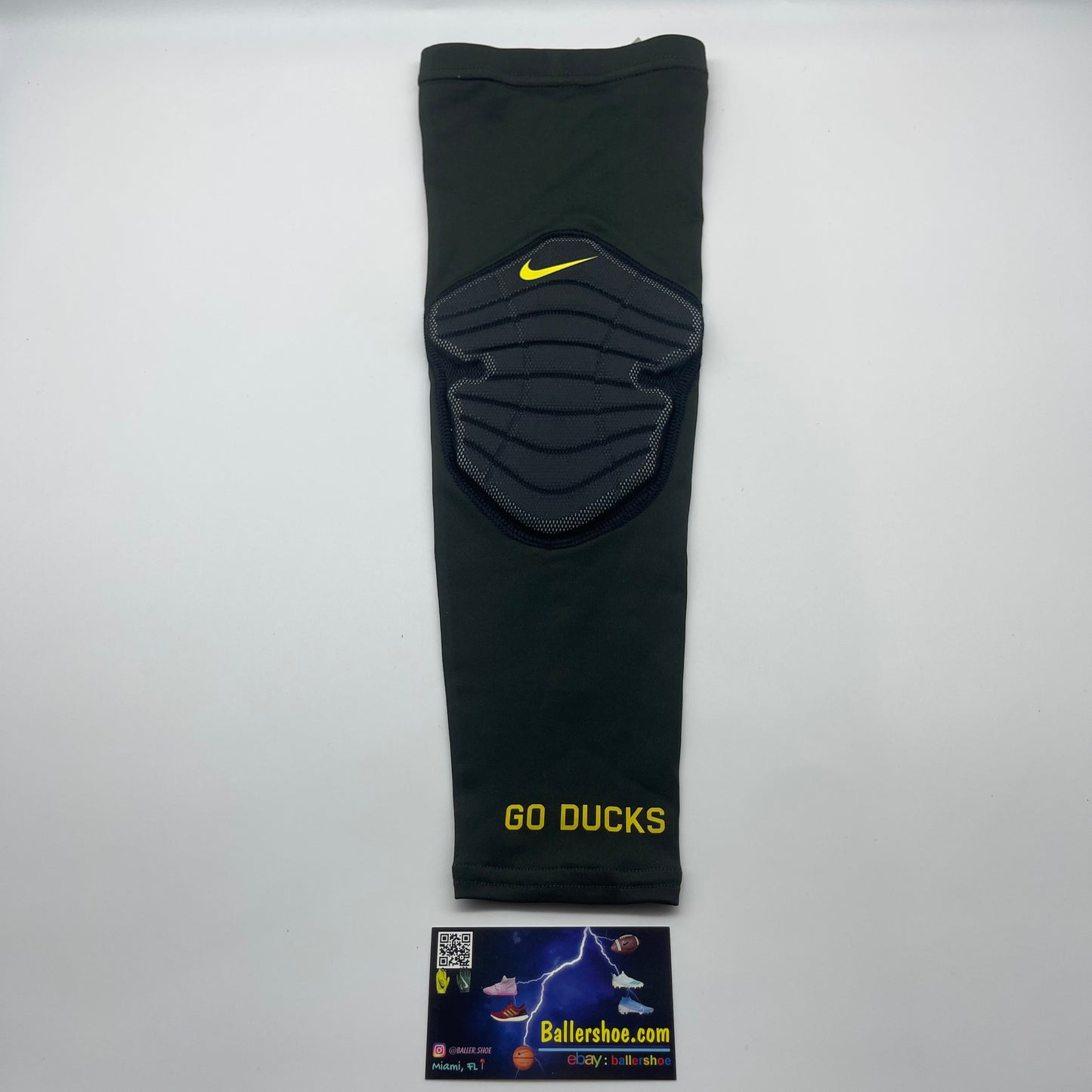 Nike Team Issue Oregon Ducks Pro Hyperstrong Padded Arm Sleeve