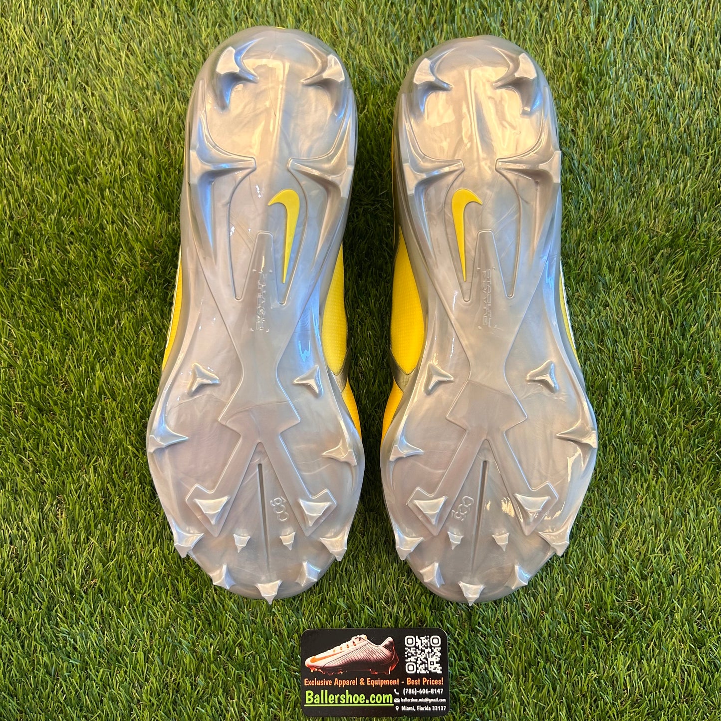 Nike Team Issue Oregon Ducks Alpha Menace Elite 3 Flyknit