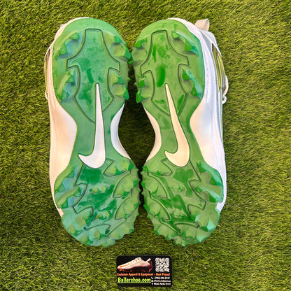 Nike Team Issue Oregon Ducks Force Savage Pro 3