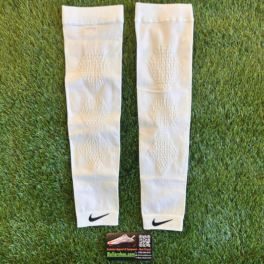 Nike Pro Therma-Fit Compression Sleeves