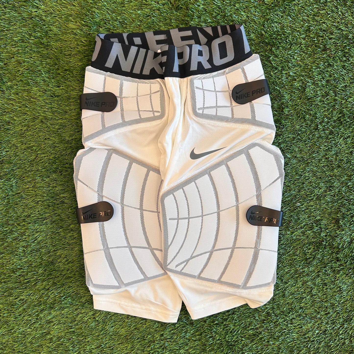 Nike Pro Hyperstrong 5-Pad Softshell Girdle