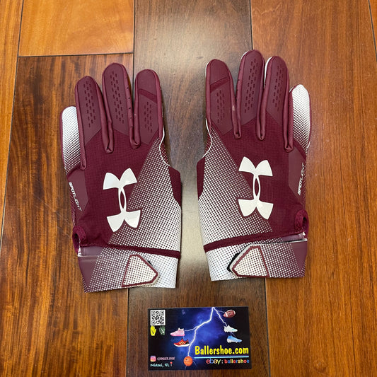 Under Armour NFL Spotlight Football Gloves