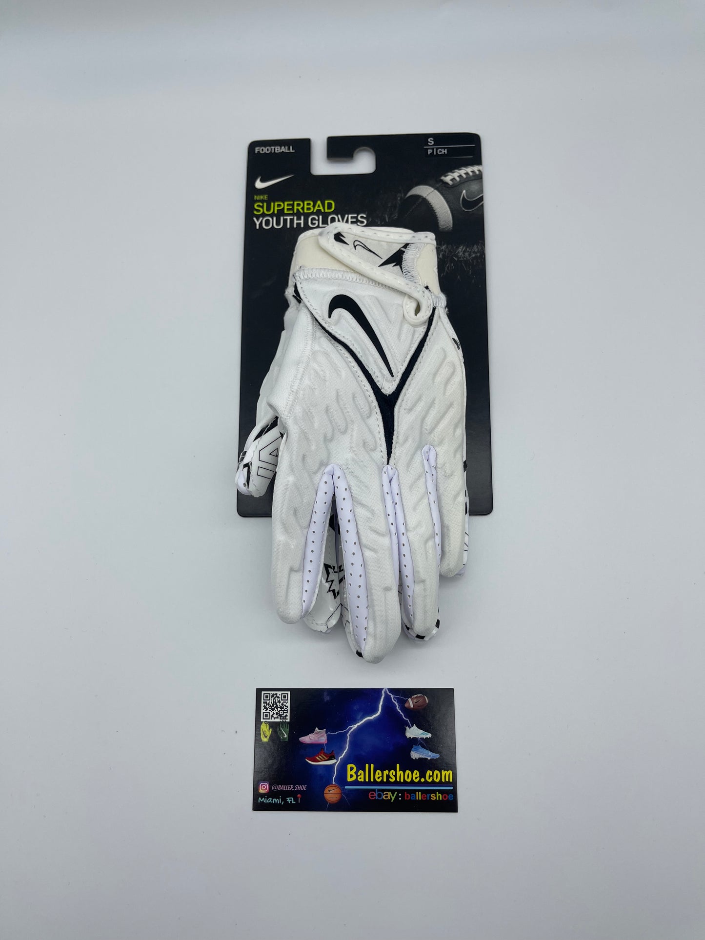 Nike Superbad 6.0 Football Gloves