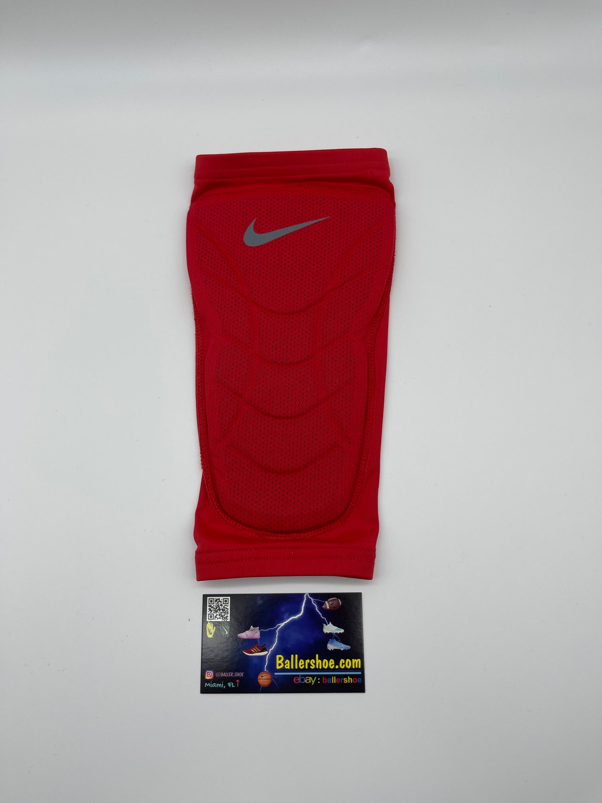 Nike padded 2025 shin sleeve