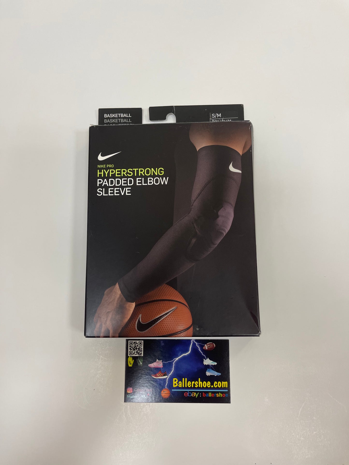 Nike Pro Hyperstrong Dri-Fit Padded Elbow Sleeve