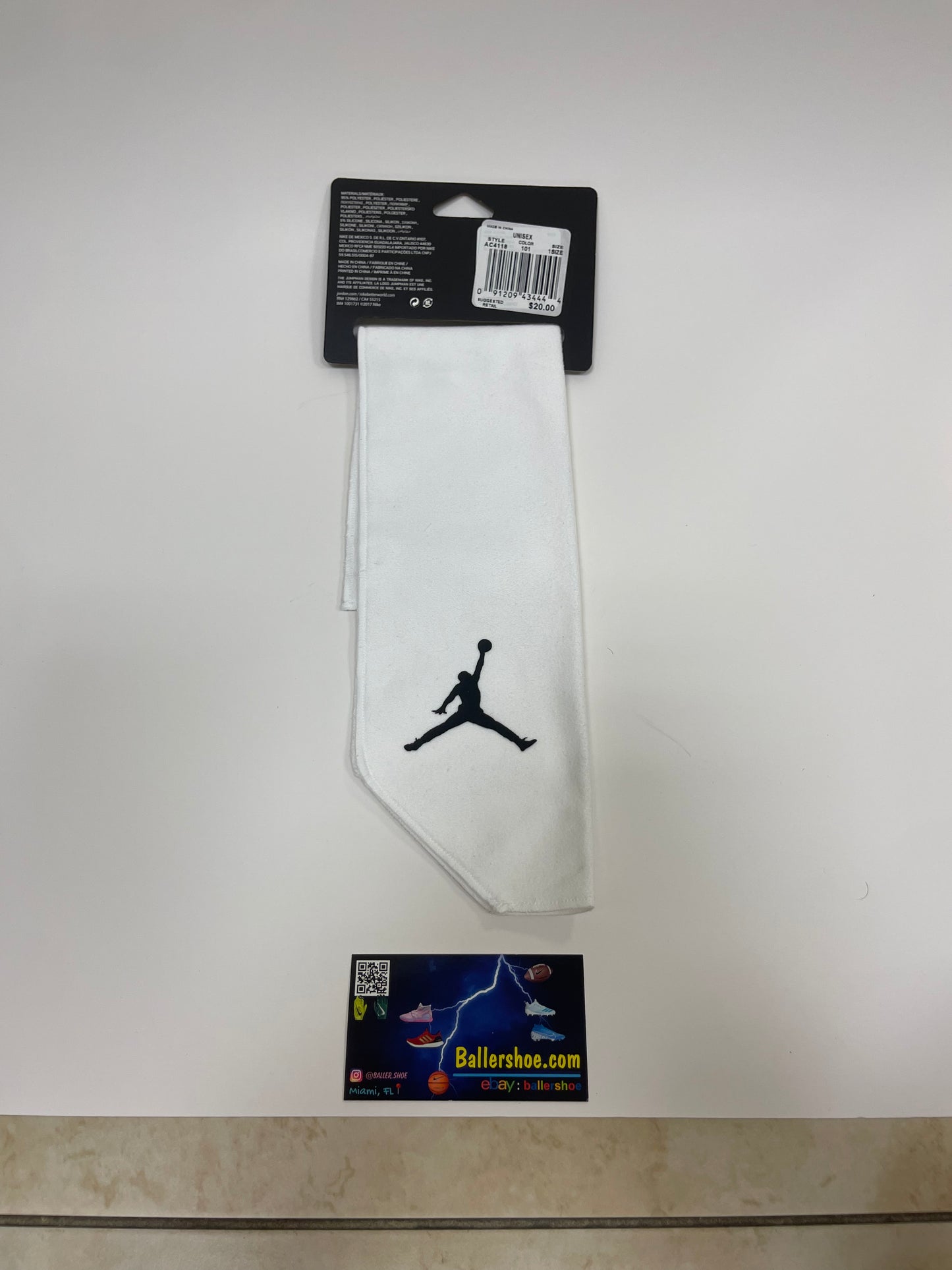 Nike Jordan Vapor Football Towel